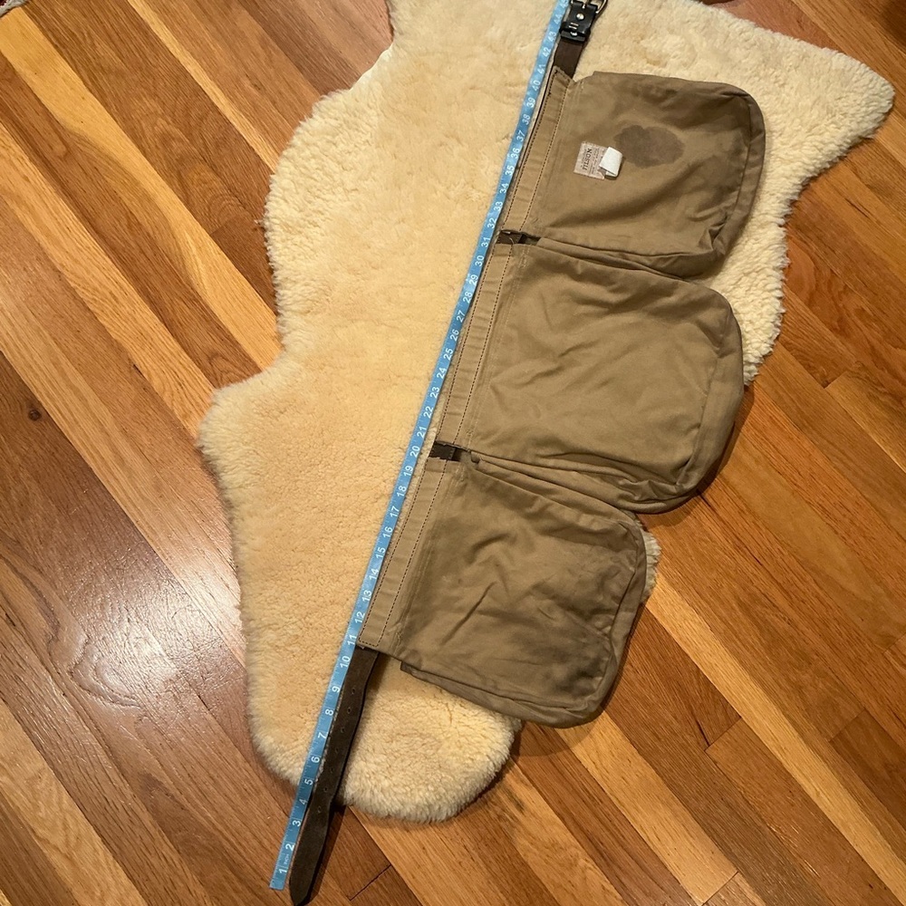C.C. Filson tan canvas hunting pouch belt - Picture 14 of 14